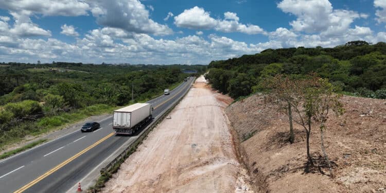 Obras de duplicação da PR-418 no Contorno Norte de Curitiba avançam para 26% com investimento de R$ 170 milhões