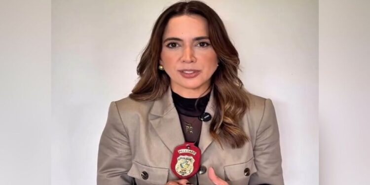 Delegada alerta pais e responsáveis para os perigos ocultos que crianças encontram no jogo Roblox