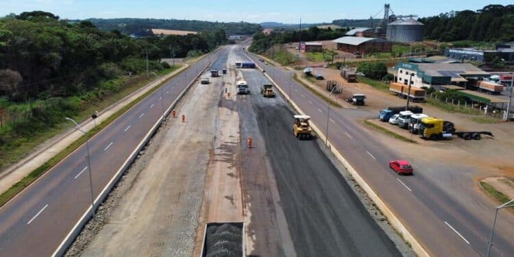 Megaobra de R$ 514 milhões na rodovia entre Pitanga e Turvo atinge novo marco com 11,84% execução e promete acelerar o trânsito na região
