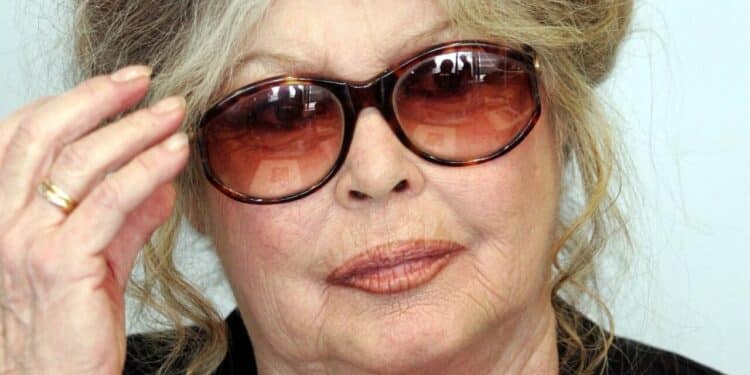 Causa da morte da atriz Brigitte Bardot é finalmente divulgada e especulações são encerradas