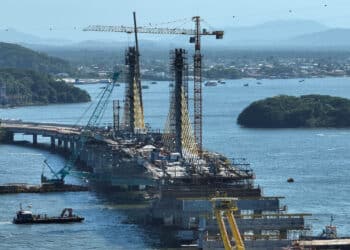Ponte de Guaratuba atinge 88% das obras com estrutura principal já concluída e investimento superior a R$ 400 milhões
