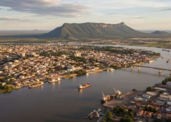 Essa cidade do Pantanal é um zoológico a céu aberto que encanta com natureza, sossego e beleza colonial
