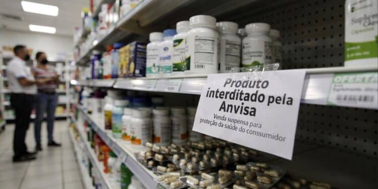 Anvisa determina a suspensão de produtos da Ervas Brasil por falsos benefícios terapêuticos sem comprovação científica