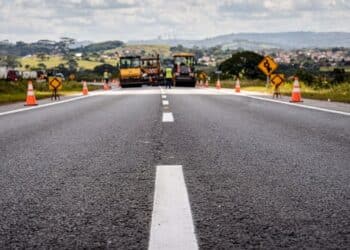 Com investimento de R$ 17 milhões, a BR-393/RJ terá recuperação de pavimento, drenagem e sinalização