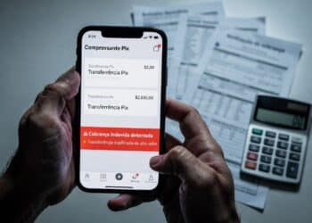 Pix feito errado de R$ 100 mil vira caso na Justiça e tem indenização gorda