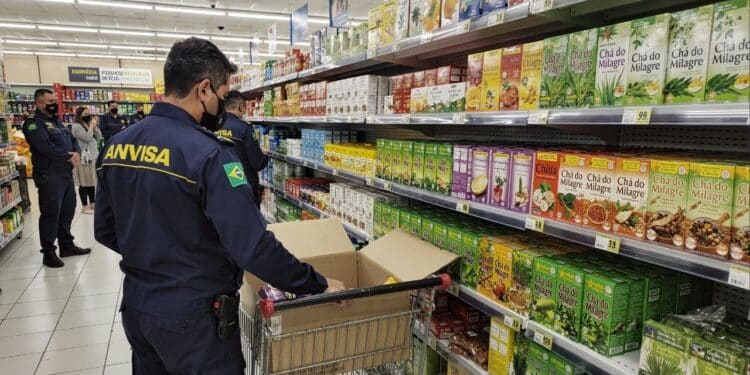 Anvisa determina a suspensão do Chá do Milagre conhecido por ''benefícios terapêuticos''