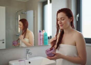 4 hidratações caseiras que ajudam a manter a cor viva por mais tempo