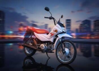 Honda Pop 110i ES 2026 chega por R$ 10.080 com motor de 8,43 cv e consumo médio de 49,1 km/l