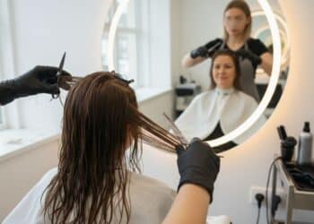 Top 10 cortes de cabelo para mulheres com mais de 35 anos que disfarça os primeiros sinais de envelhecimento