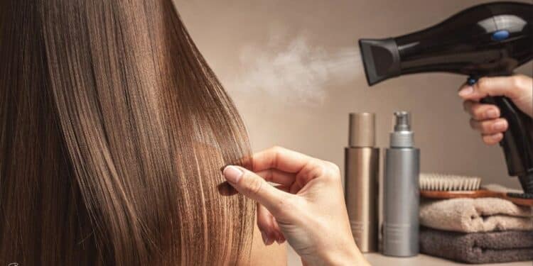 5 erros que estão envelhecendo os fios do seu cabelo sem você perceber