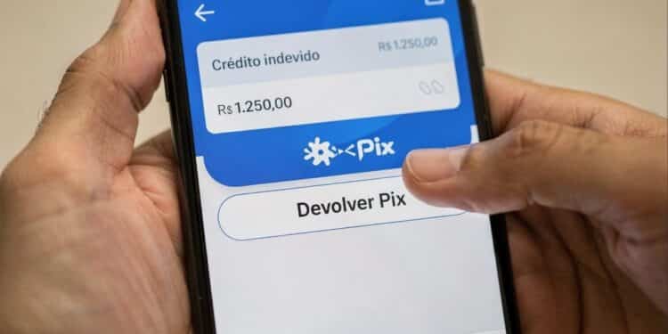 Manter Pix recebido por engano sem avisar o banco configura má-fé e pode gerar prejuízo