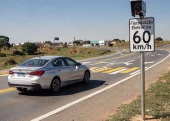 Novos radares instalados em 2026 nas rodovias podem tirar sua CNH e dar multa grave de R$ 880,41