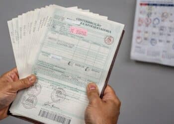 Idosos PRECISAM comprovar 44 anos de contribuição para ter direito a receber a aposentadoria no país