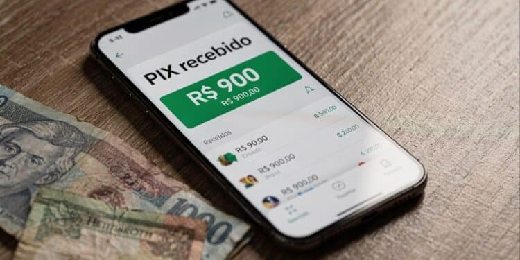 Mulher gasta parte do Pix recebido por engano de R$ 900 e acaba condenada a pagar R$ 1.912 na Justiça de Rio Preto