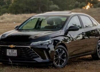 Ícone dos anos 1980 retorna ao mercado com média de 18 km/l e chama a atenção dos motoristas brasileiros