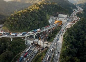 Novo túnel de mais de 6 km na Serra do Mar deve ligar interior paulista ao litoral até 2027