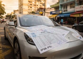 IPVA fica mais barato para moradores desses estados em 2026 e surpreende milhões de motoristas