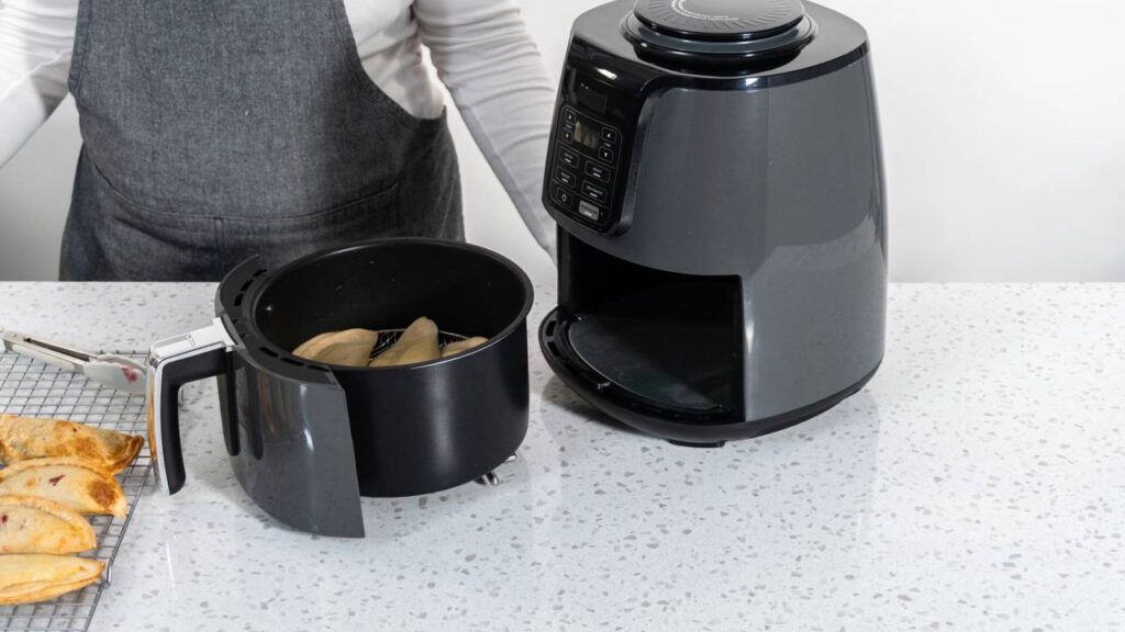 Parece seguro, mas esses ingredientes podem danificar sua airfryer ou causar sujeira impossível de tirar