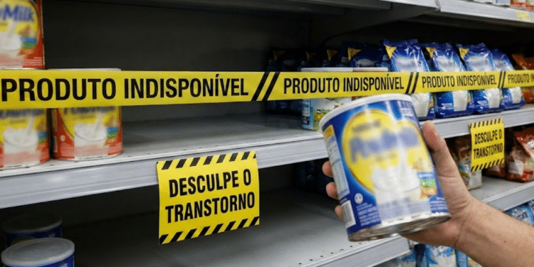 Anvisa retira lotes de leite em pó de marca famosa dos mercados brasileiros