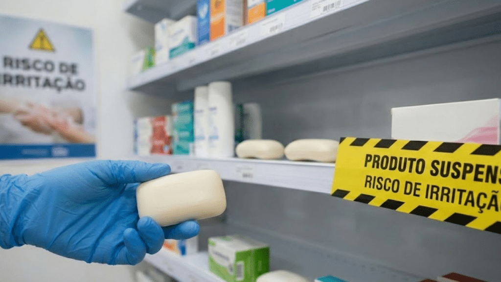 Anvisa proíbe sabonetes sem registro por risco de queimaduras químicas