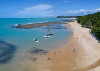 A antiga vila de pescadores no Nordeste que se transformou em destino de estrangeiros em busca de natureza preservada