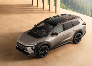 Toyota lança elétrico com garantia milionária para salvar a revenda