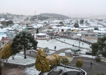 A incrível cidade mais fria do Brasil que te faz sentir na Europa com neve e lugares espetaculares