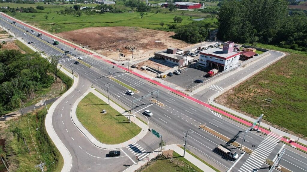 Triplicação de R$ 44 milhões da rodovia SC-445 é entregue pelo governo de SC e um dos corredores mais movimentados do Sul terá fluxo acelerado