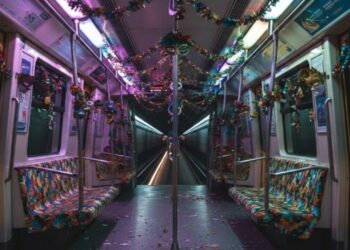 Se você vai sair no Carnaval precisa saber como fica o transporte público em São Paulo durante a folia