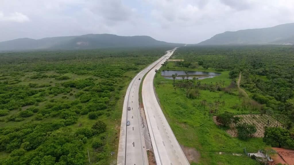 Duplicação de 24 km da BR-222 no Ceará garante investimento de R$ 283 milhões do Novo PAC e acelera obras
