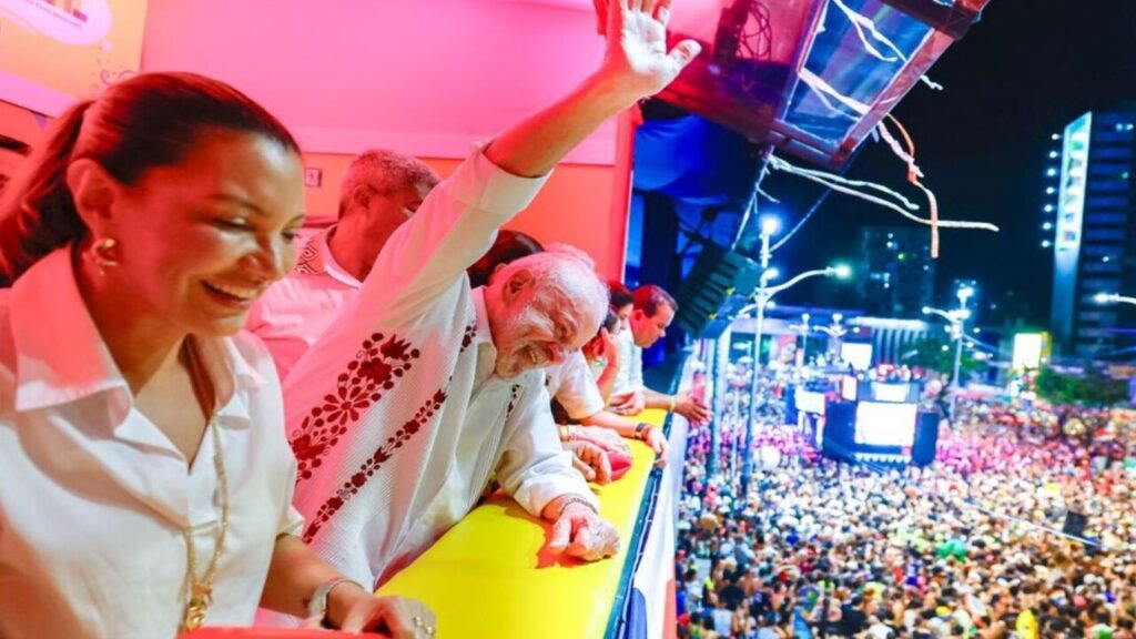 Clima tenso envolvendo Janja e aliados durante evento oficial chama atenção nos bastidores