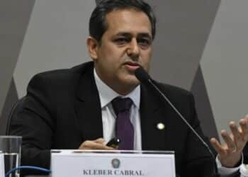 Presidente da Unafisco afirma que "é menos arriscado fiscalizar membros do PCC do que altas autoridades da República"