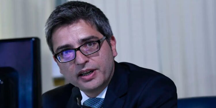 Líder do PL reage e ironiza declaração de Lula após críticas de evangélicos sobre desfile