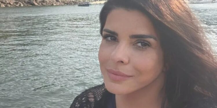 Internação de Mara Maravilha na UTI gera alerta entre os fãs e estado de saúde da cantora é atualizado