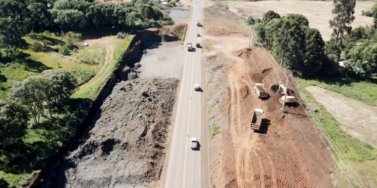 Duplicação da PRC-466 entre Turvo e Palmeirinha ganha ritmo com início da concretagem e obras de R$ 293,7 milhões chegam a 18,07%