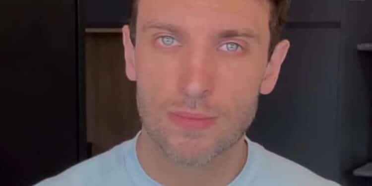 Tribunal absolve Léo Lins e suspende pena de 8 anos de prisão em julgamento