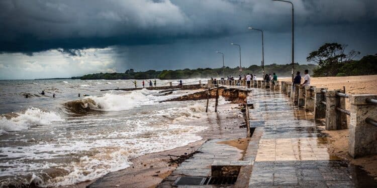 Estudo da NASA indica risco de cidades brasileiras serem engolidas pelo mar