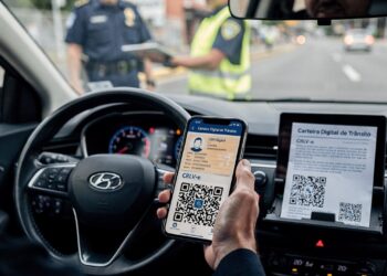 Multa pesada será aplicada a condutores que não estiverem com estes dois documentos obrigatórios exigidos por lei em 2026