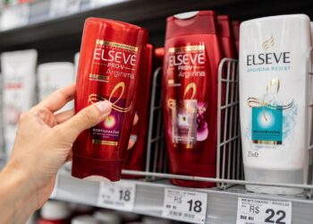 Produtos antiqueda com fórmulas inovadoras já surgem como alternativa acessível a partir de R$ 17