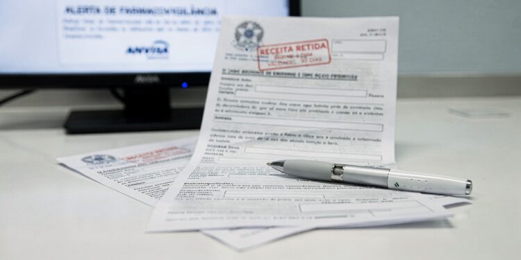 Anvisa emite alerta após 145 casos suspeitos de pancreatite com uso de canetas emagrecedoras no Brasil