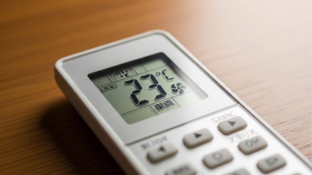 Aviso importante para quem mantém o ar-condicionado abaixo de 20 °C nos dias de calor extremo