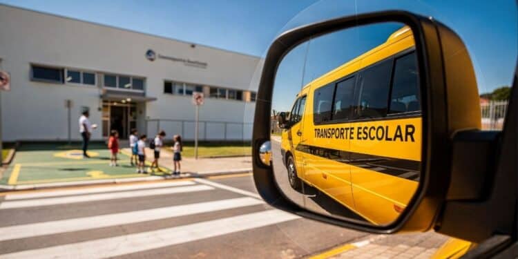 Nova lei dos retrovisores já está valendo e passa a ser obrigatória para veículos do Brasil