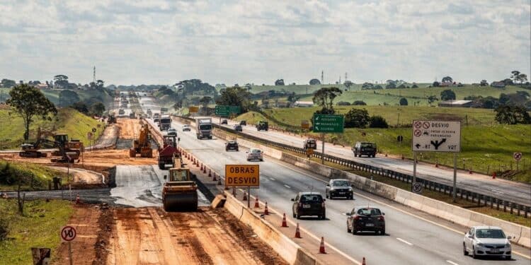 Obra de duplicação no Paraná terá R$ 230 milhões em investimentos e vai acelerar viagens até 2027