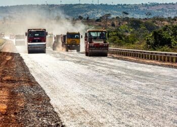 Investimentos na BR-135 e BR-222 superam R$ 1 bilhão e prometem melhorar a logística, segurança viária e o escoamento