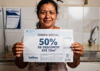 Lei em vigor garante 50% de desconto na conta de água para inscritos no CadÚnico que ainda não solicitaram