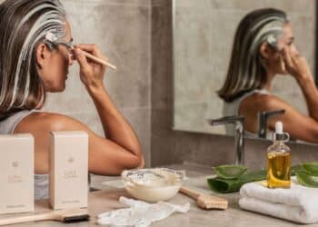 4 tintas sem amônia que cobrem cabelos brancos sem ressecar os fios a partir de R$ 20