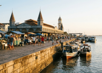 O mercado é um patrimônio vivo onde se negociam ingredientes que não existem em nenhum outro lugar do planeta