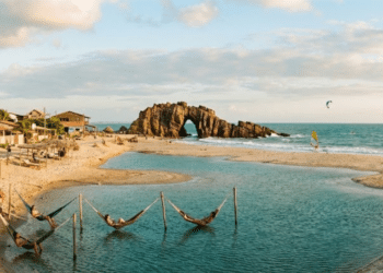 Jericoacoara, a icônica vila de pescadores no litoral oeste do Ceará, alcançou um novo patamar de prestígio global. / Imagem ilustrativa
