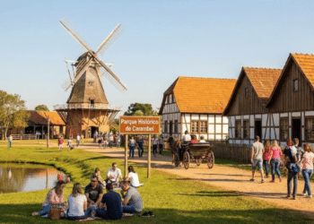 Fundada em 1911, a “Holanda brasileira” surpreende com paisagens floridas, arquitetura europeia e ótima gastronomia