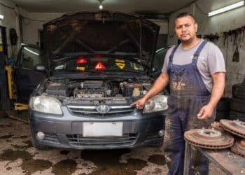 5 sinais de que seu carro precisa de revisão e como R$ 300 evitam prejuízos acima de R$ 5.000 nesse início de 2026